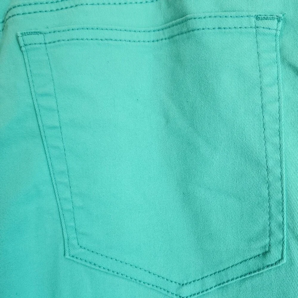 Ashley Stewart - Women's Plus Denim Mint Green Shorts Size 28 - Picture 5 of 7